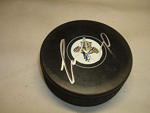 Peter подписа хокей шайба Флорида Пантърс с автограф 1A - за миене на НХЛ с автограф